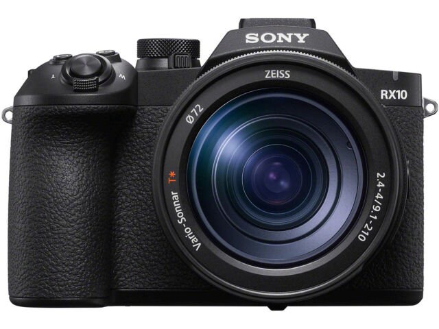 Sony RX10 V photo 2